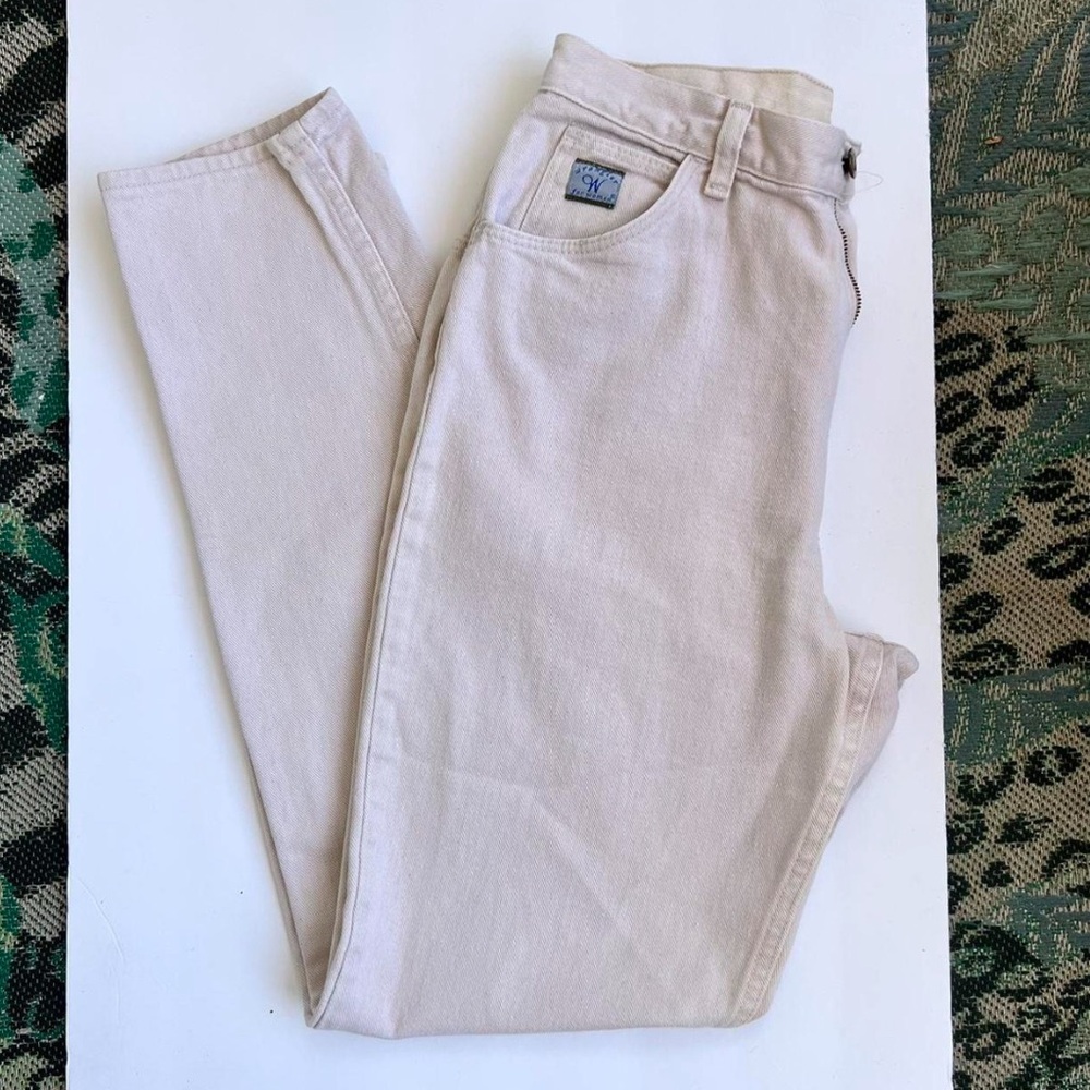 VINTAGE - Women’s Wranglers High Waisted Cream